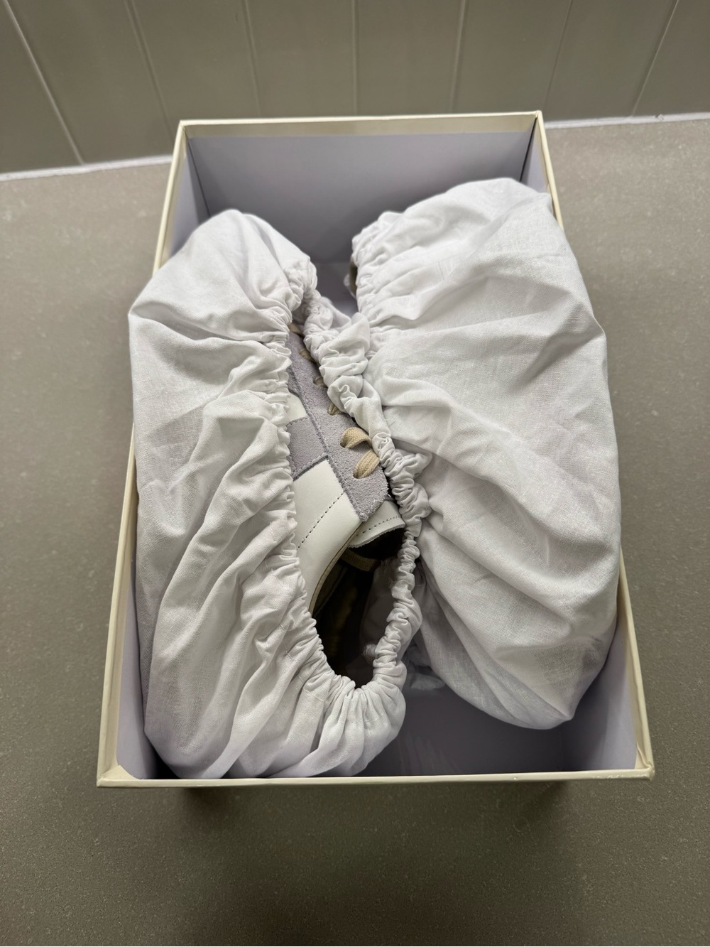 Maison Margiela GAT Men’s EU 45 or US 11 White/Grey - Picture 10 of 11